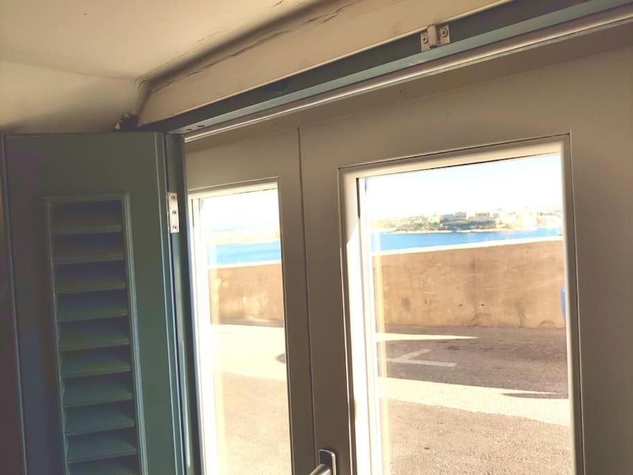 Ripple 23 Savynomad Harbour Residences Valletta Exterior photo