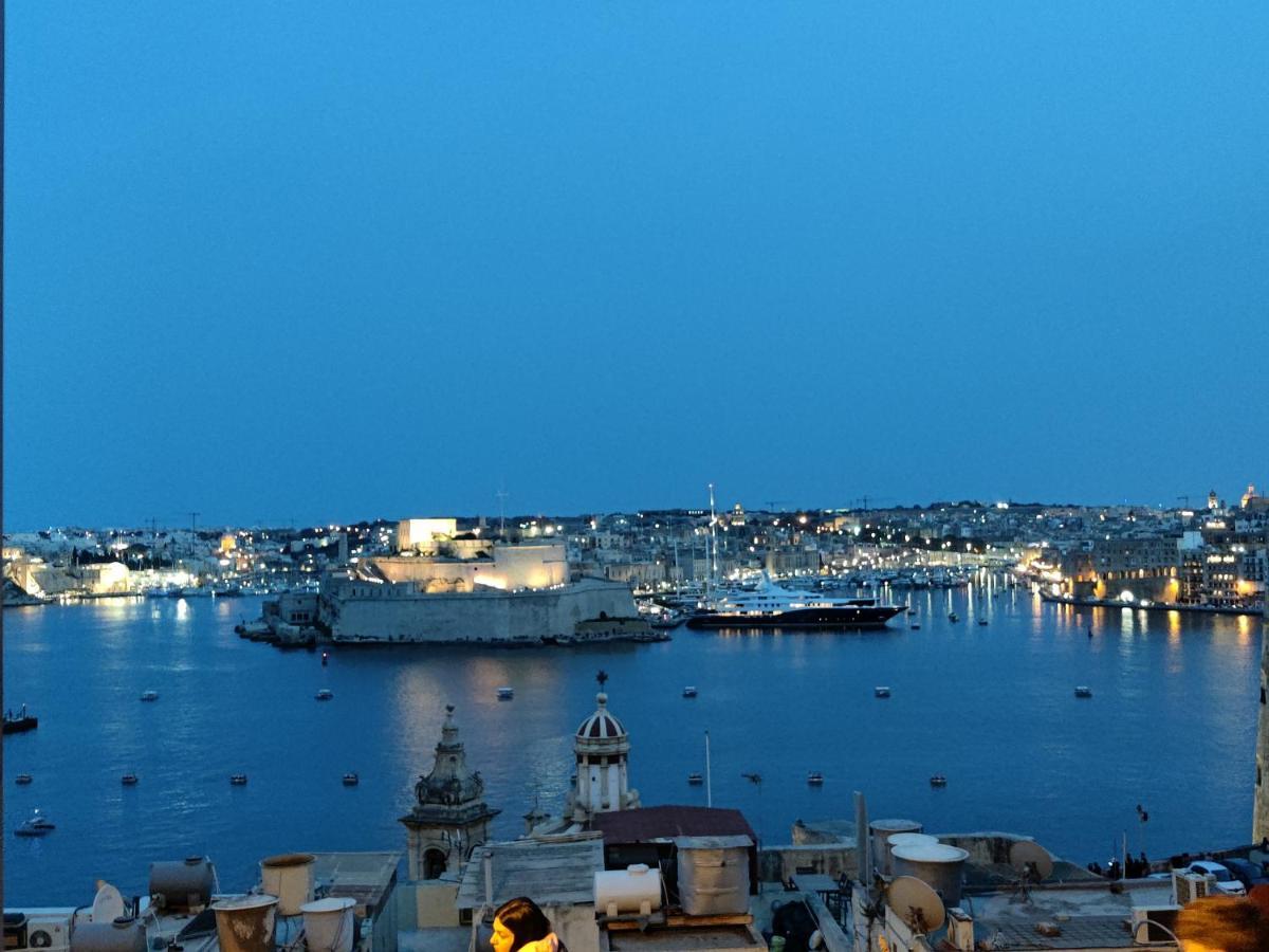Ripple 23 Savynomad Harbour Residences Valletta Exterior photo